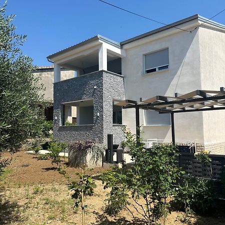 Villa Luka Baska 外观 照片